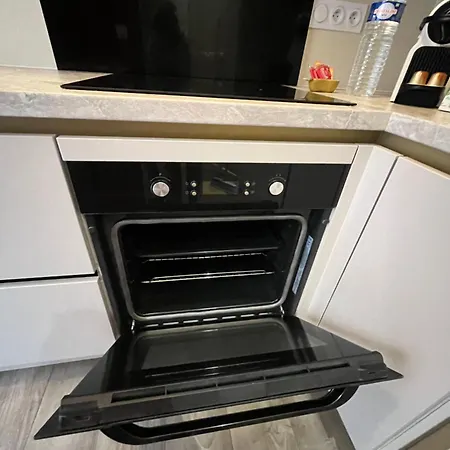 Ca Se Passe Ici アパート *