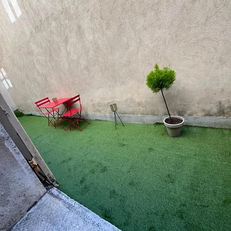 アパート Ca Se Passe Ici *