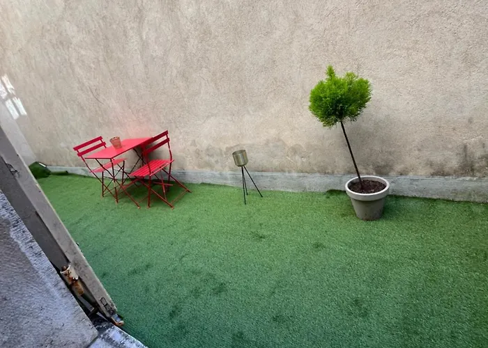 Apartment Ca Se Passe Ici *